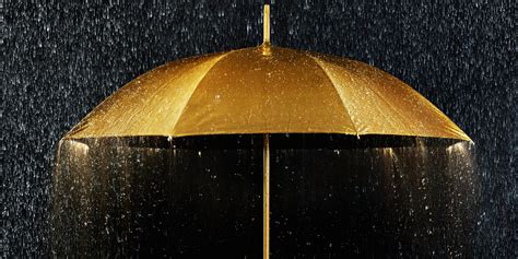 Pioggia dorata (dare) a pagamento Scorta Borgaro Torinese